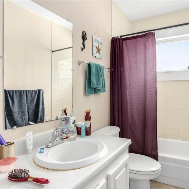 House We Bought In Jacksonville Bathroom